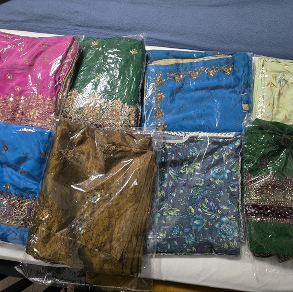 Unstiched suit - Picture 1 of 16